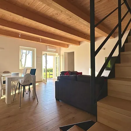 アパート Casale Ecru - Sirolo, Splendido Casale Con Giardino E Vista Mare シローロ