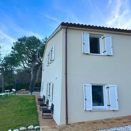 Casale Ecru - Sirolo, Splendido Casale Con Giardino E Vista Mare